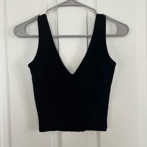 Papaya Black Ribbed V-Neck Crop Tank